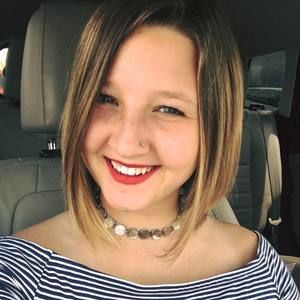 Meet your Posher, Kelsie